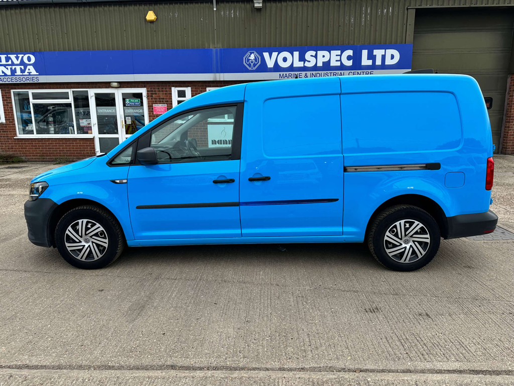 Volkswagen Caddy Maxi Mpv Blue #4