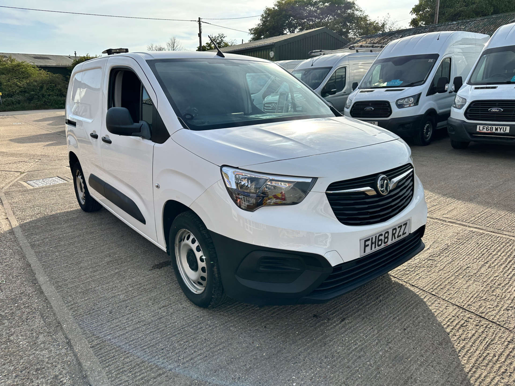 Vauxhall Combo 2300 1.6 Turbo D 100Ps L1 H1 Sportive Van #11