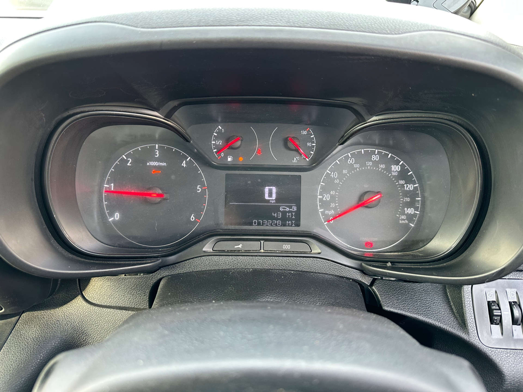 Vauxhall Combo 2300 1.6 Turbo D 100Ps L1 H1 Sportive Van #18