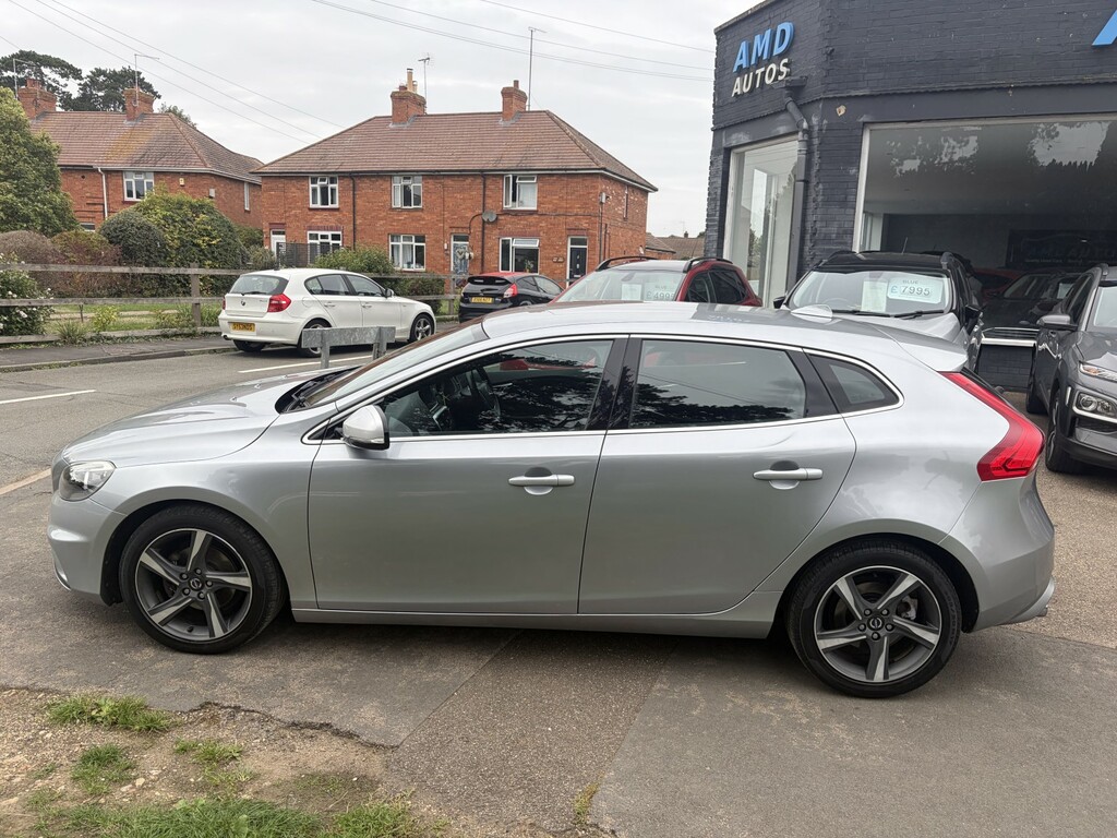 Volvo V40 1.6 D2 R-design Nav Silver #2