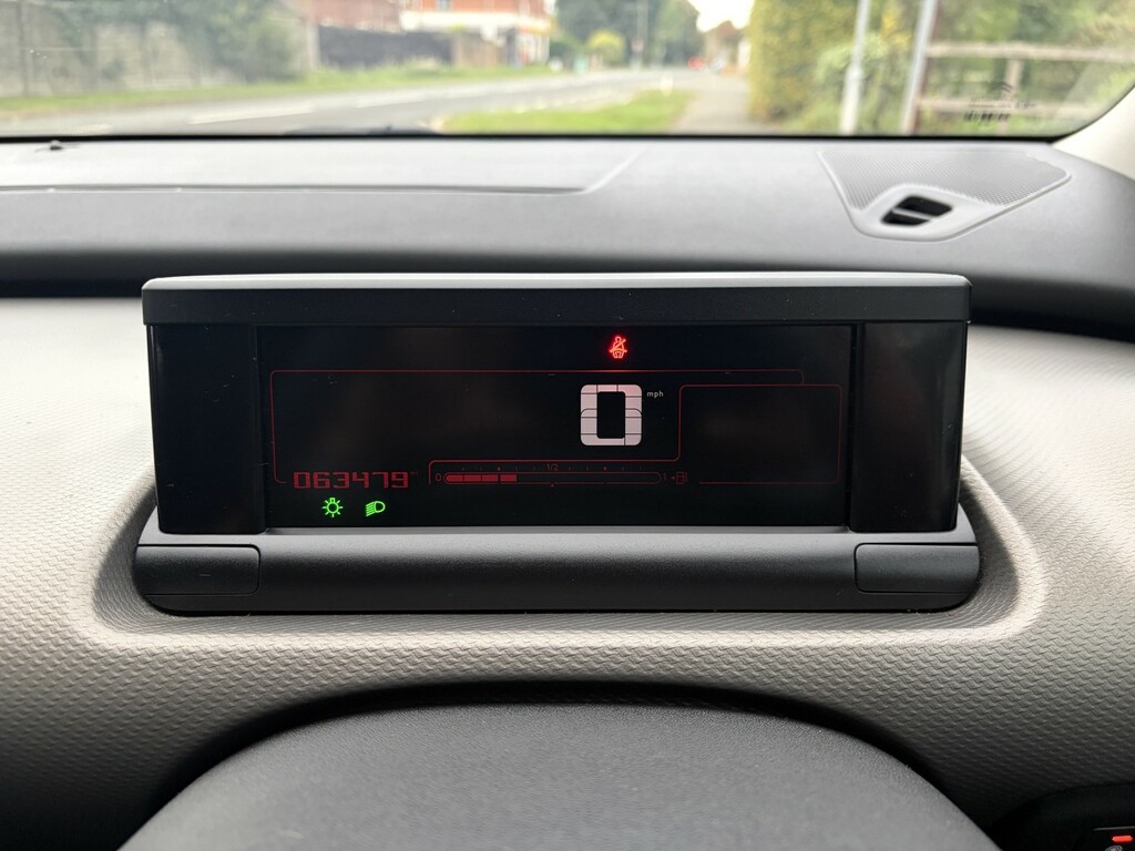 Citroen C4 Cactus 1.2L Puretech Flair Etg Ss 80 Bhp White #16