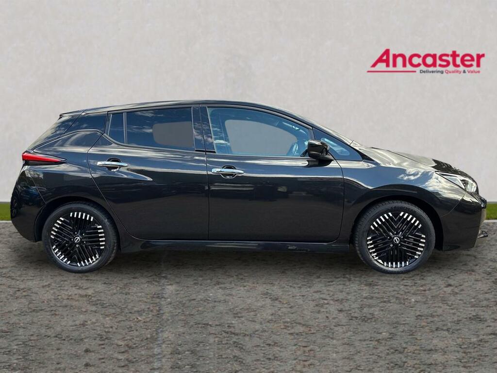 Nissan Leaf 110Kw Tekna 39Kwh Black #2