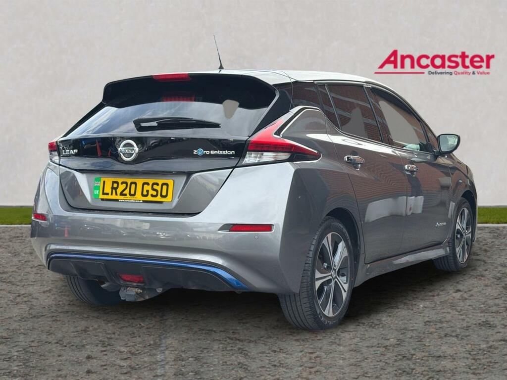 Nissan Leaf 110Kw N-connecta 40Kwh Grey #3