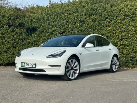 Tesla Model 3 Dual Motor Performance White