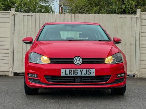 Volkswagen Golf 1.6 Tdi Bluemotion Red #3