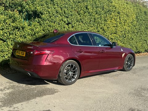 Alfa Romeo Giulia 2.2 Td Tecnica Red #4
