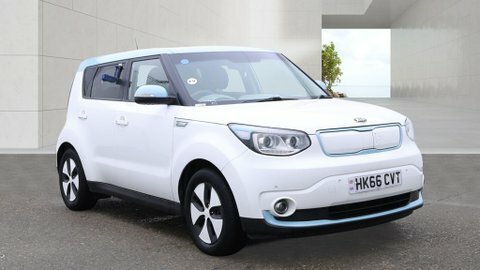 Kia Soul 27Kwh Ev Suv White #2