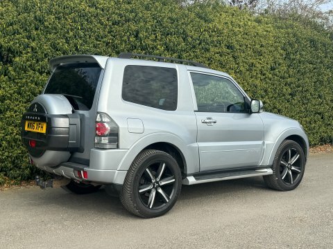 Mitsubishi Shogun 3.2 Di-dc Barbarian Silver #5