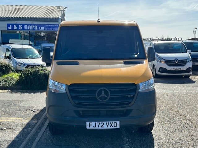 Mercedes-Benz Sprinter 2.0 315 Cdi Progressive Panel Van Manua Yellow #2