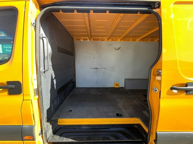 Mercedes-Benz Sprinter 2.0 315 Cdi Progressive Panel Van Manua Yellow #5