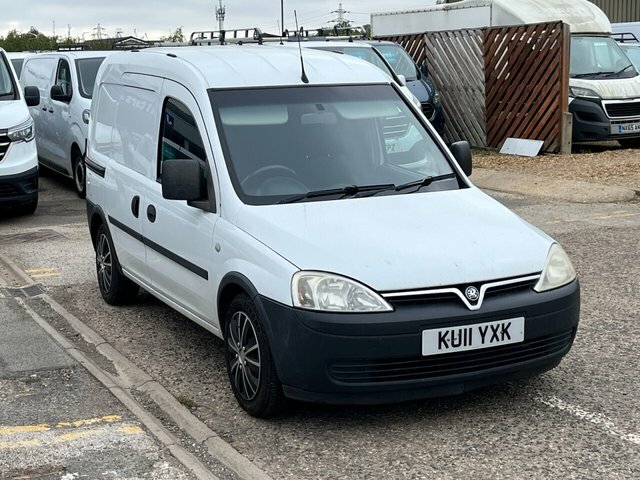 Vauxhall Combo 2000 Cdti 16V Crew White