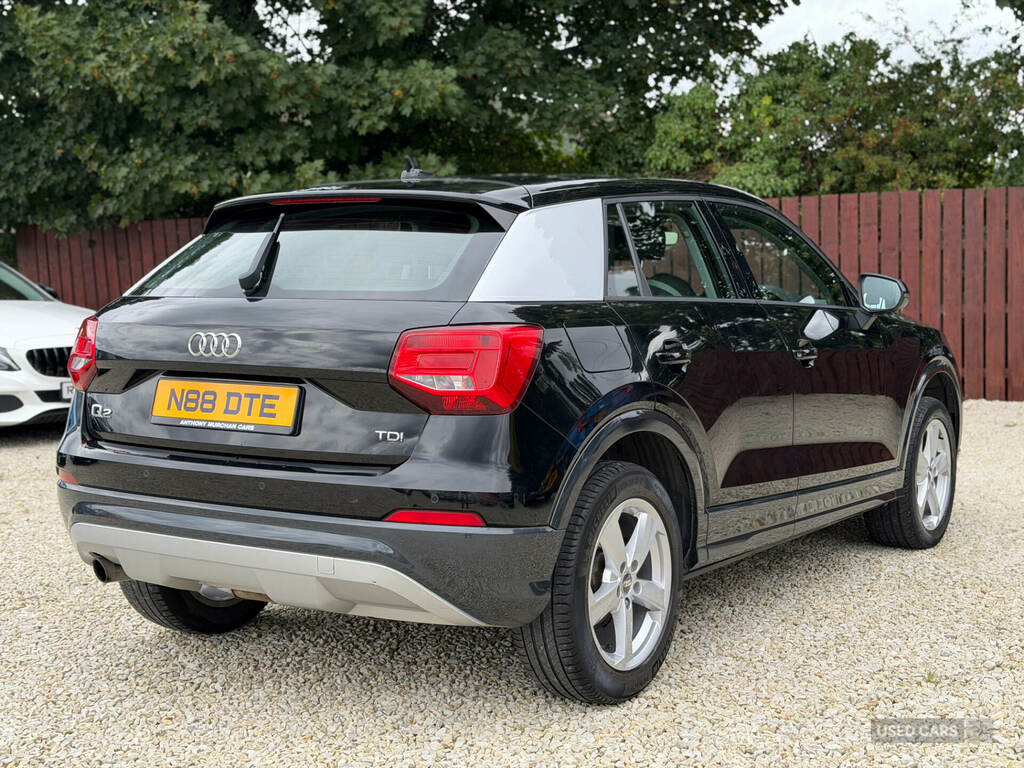 Audi Q2 1.6 Tdi Sport Black #6