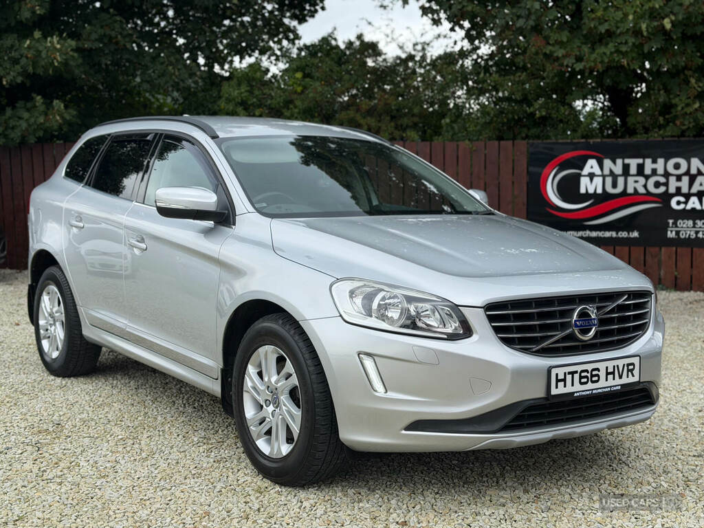 Volvo XC60 D4 190 Se Nav Silver #2