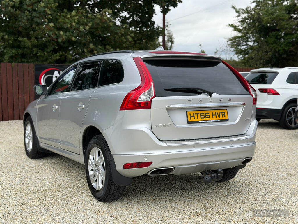 Volvo XC60 D4 190 Se Nav Silver #4