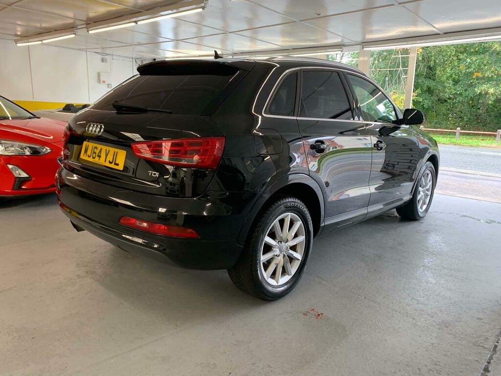Audi Q3 Se Black #5