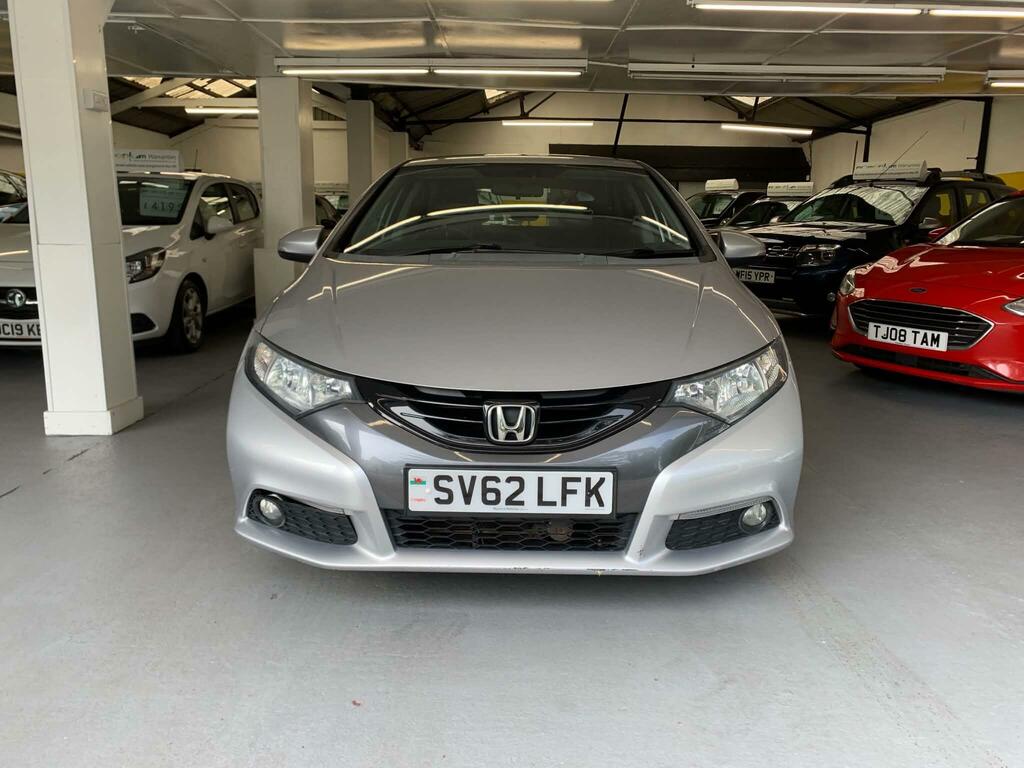 Honda Civic 1.8 I-vtec Es Euro 5 Ss Silver #2