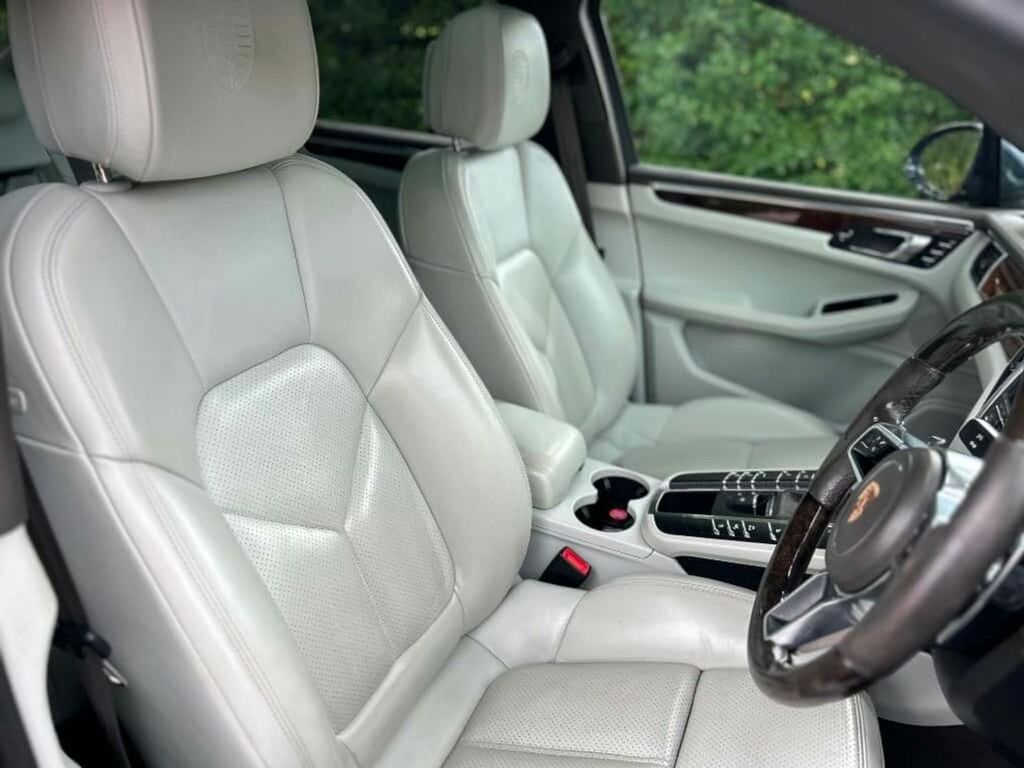 Porsche Macan D S Pdk High Spec Blue #3