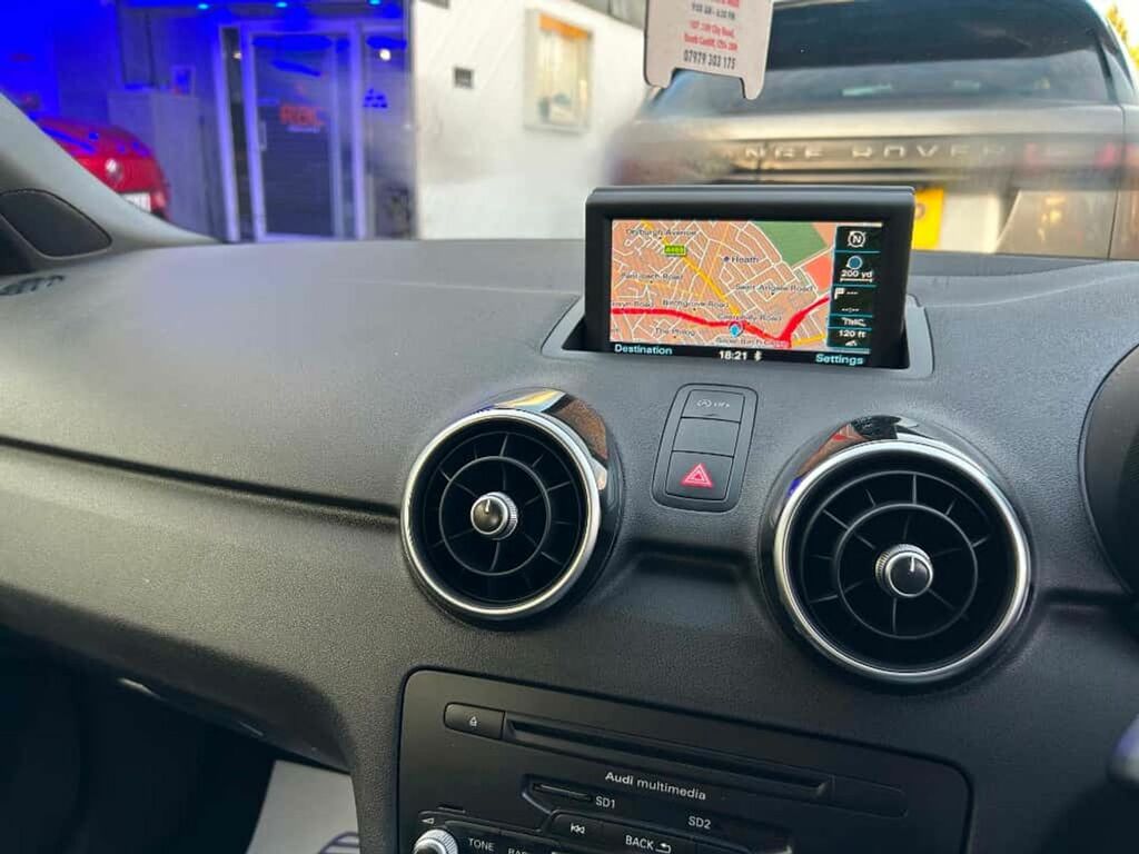 Audi A1 Audi S1 2.0 Tfsi Hatchback Quatt Yellow #13