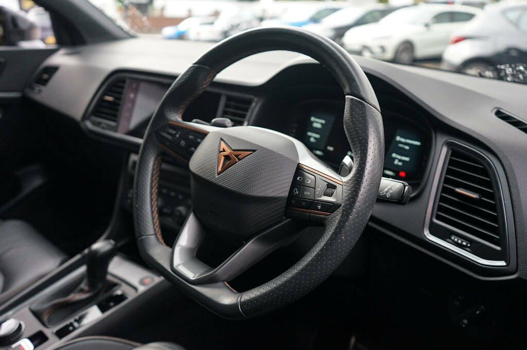 Cupra Ateca 2.0 Tsi Vz2 Dsg 4Drive Black #6