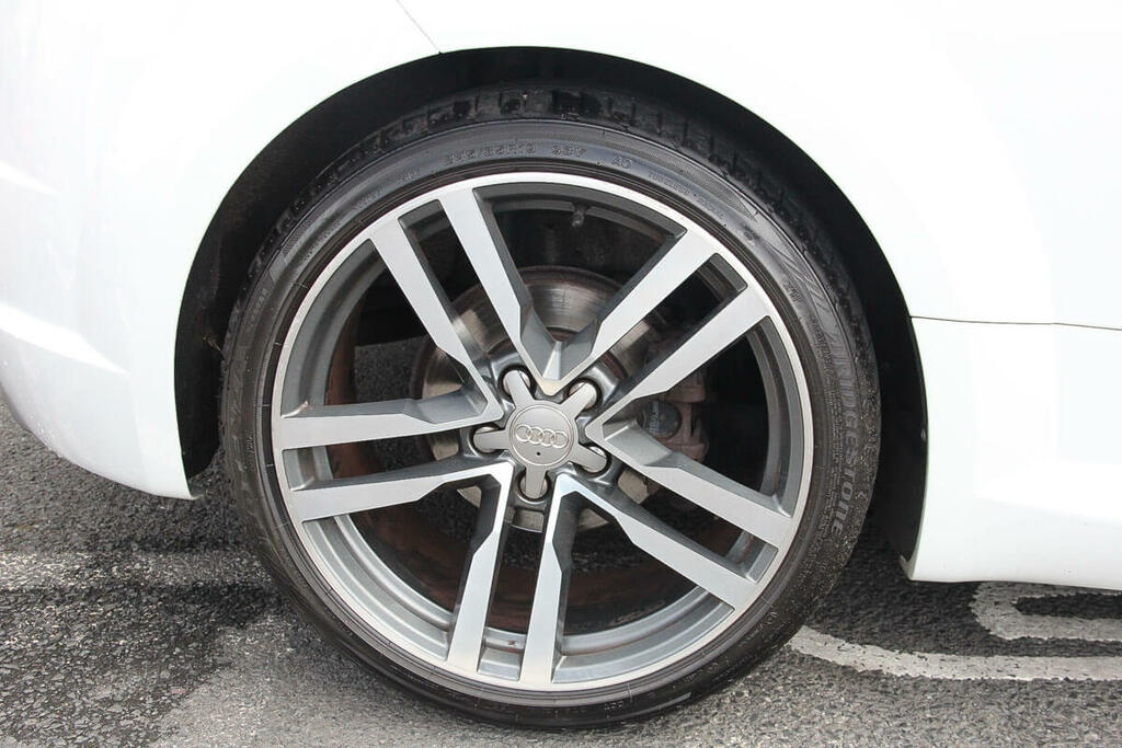 Audi TT 2.0 Tdi Ultra S Line White #5