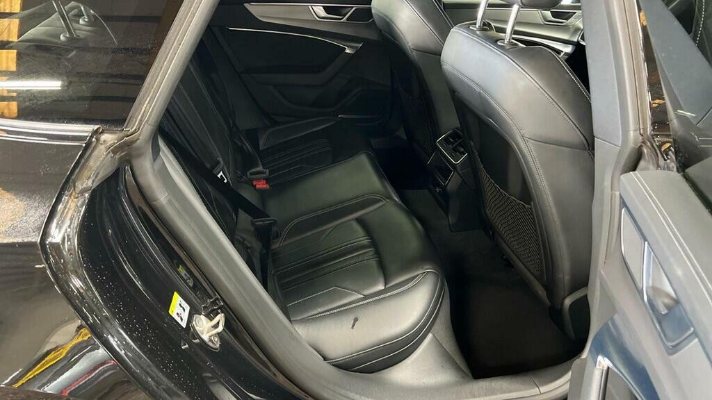 Audi A7 2.0 Tdi 40 S Line Sportback S Tronic Black #12