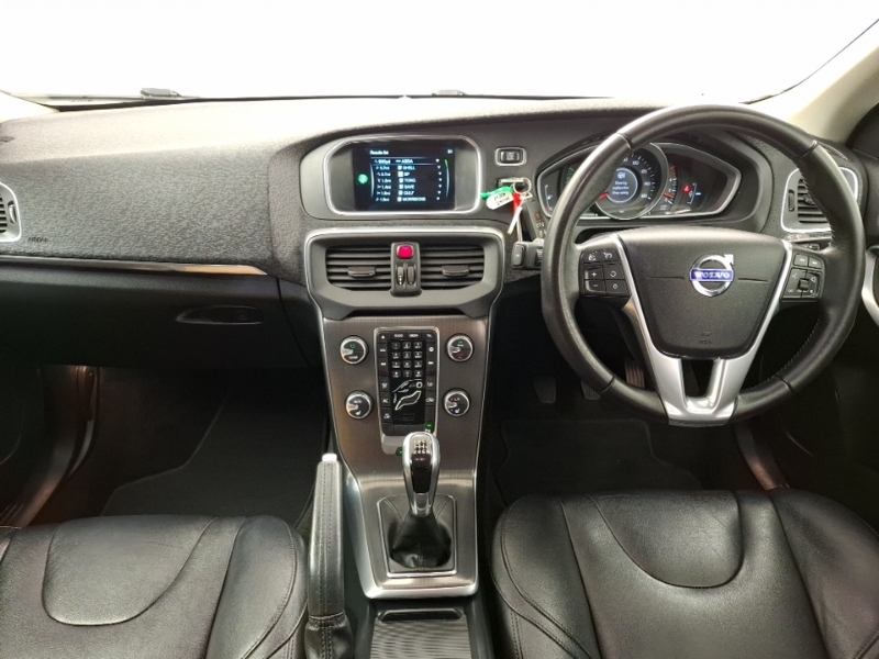 Volvo V40 D2 120 Se Nav Blue #3