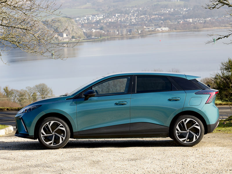 MG MG4 180Kw Premium Extended Range 77Kwh Green #5