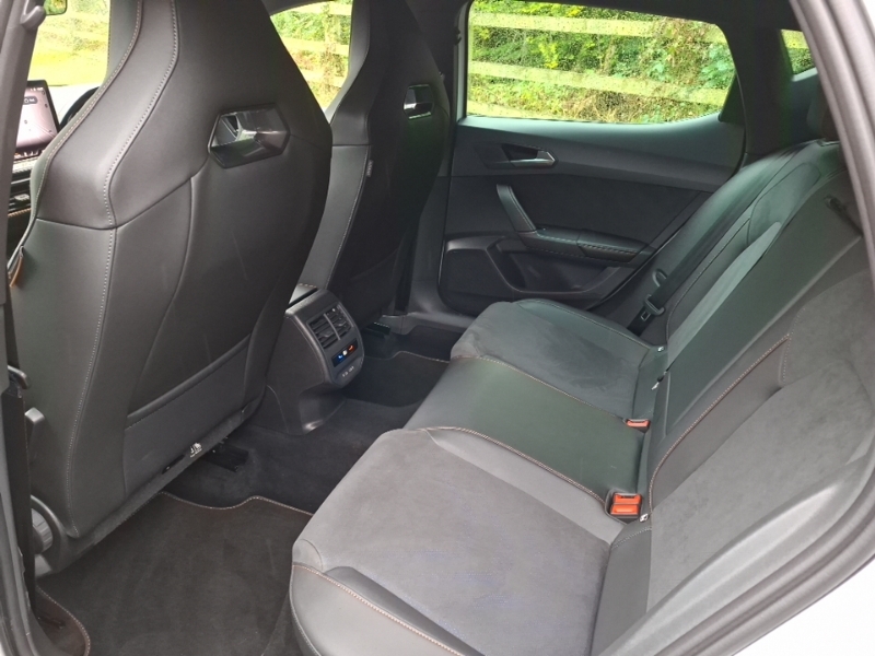 Cupra Leon 1.5 Tsi 150 V2 White #6