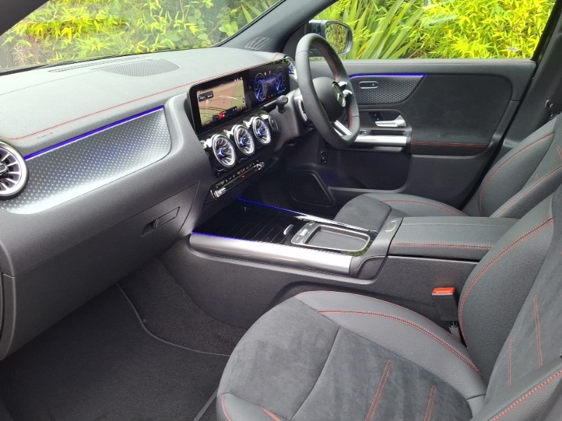 Mercedes-Benz EQA Eqa 250 140Kw Urban Edition 70.5Kwh Black #5