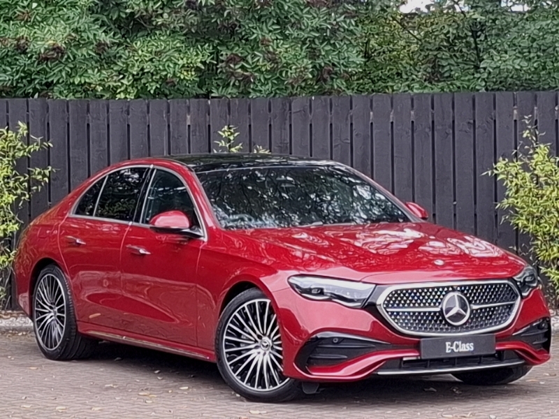 Mercedes-Benz E Class E220d Amg Line Premium Plus 9G-tronic Red
