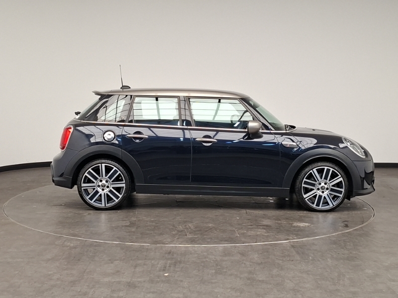Mini Hatch 2.0 Cooper S Exclusive Black #3