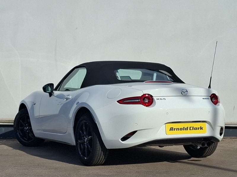 Mazda MX-5 1.5 132 Prime-line White #2