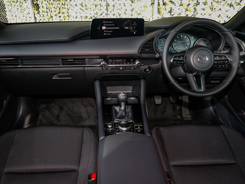 Mazda 3 2.5 E-skyactiv G Mhev 140 Homura Grey #5