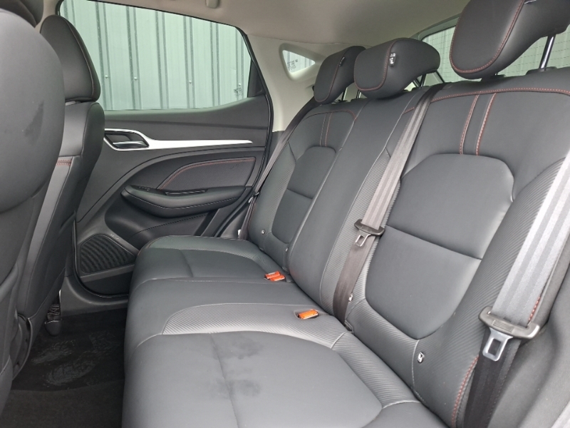 MG ZS 1.0T Gdi Exclusive Silver #6