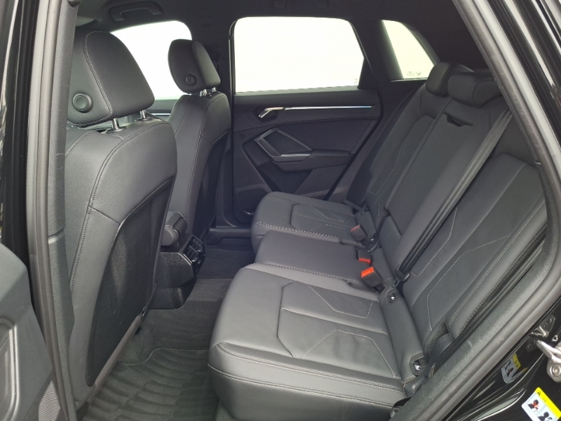 Audi Q3 35 Tfsi S Line S Tronic Leather NX75LUE Black #6