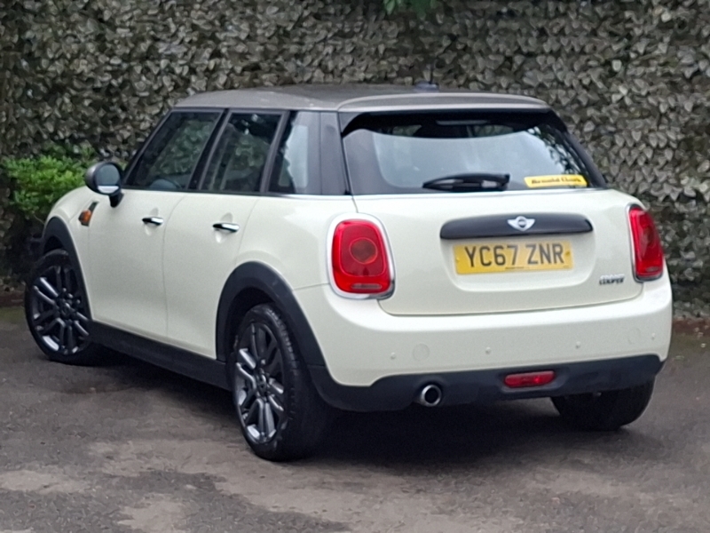 Mini Hatch 1.5 Cooper Seven White #2
