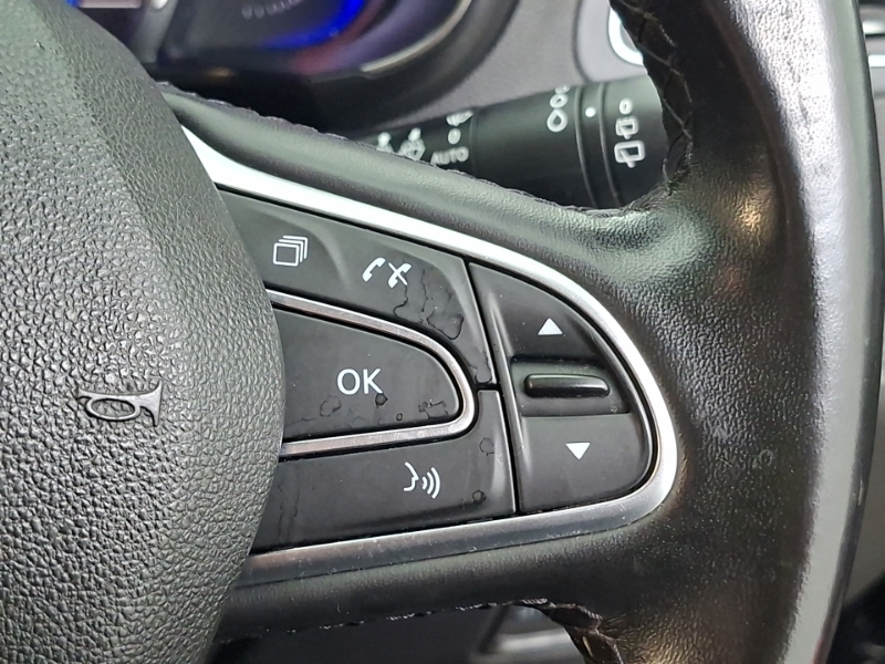Renault Koleos 2.0 Blue Dci Gt Line X-tronic Red #13
