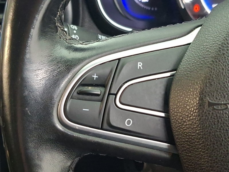Renault Koleos 2.0 Blue Dci Gt Line X-tronic Red #12