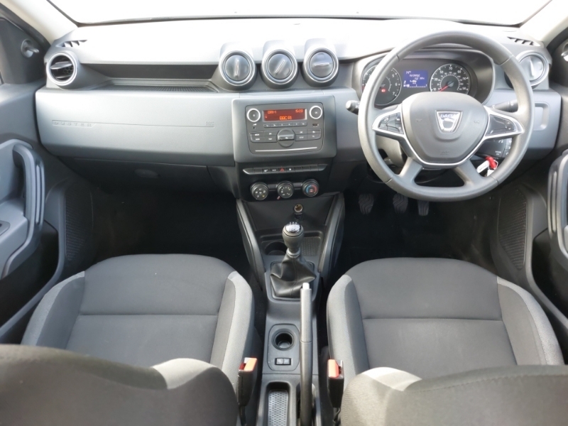 Dacia Duster 1.6 Sce Essential White #3