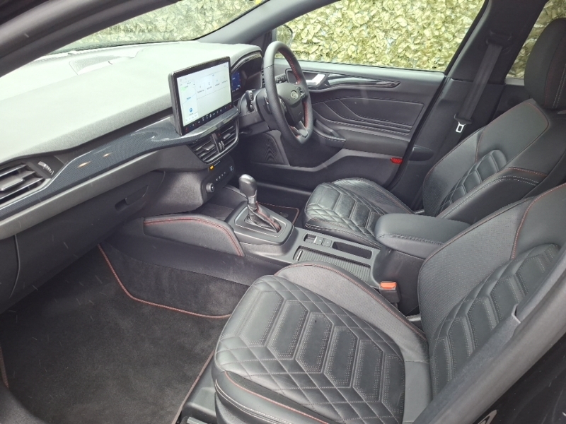 Ford Focus 1.0 Ecoboost Hybrid Mhev 155 St-line X WP23ZND Black #5