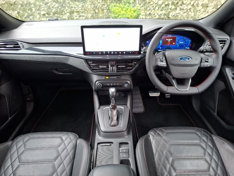 Ford Focus 1.0 Ecoboost Hybrid Mhev 155 St-line X WP23ZND Black #3