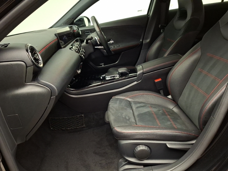 Mercedes-Benz A Class A180d Amg Line Executive Black #5