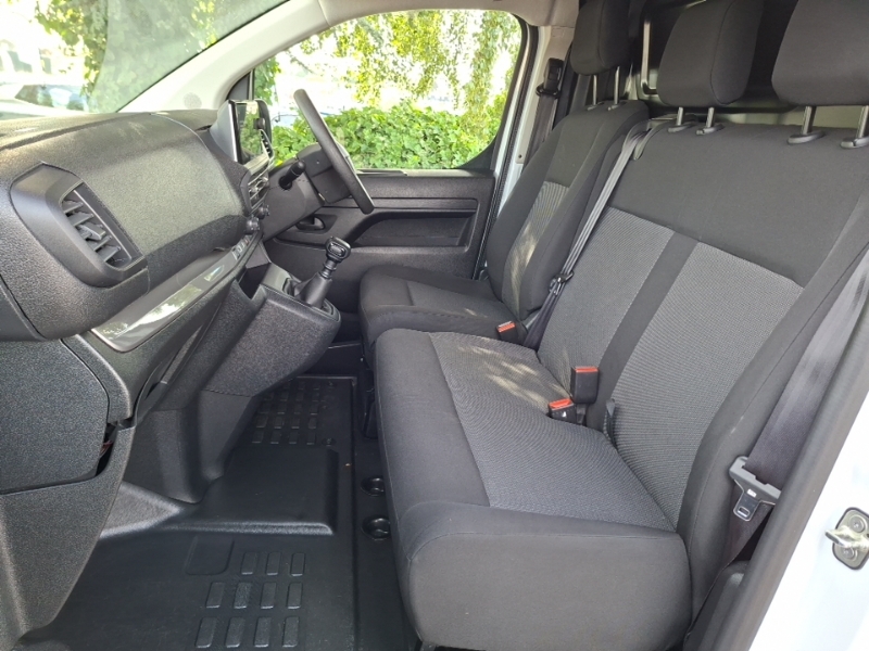 Vauxhall Vivaro 1.5 Turbo D 120 Prime H1 Van DV74CFG White #5