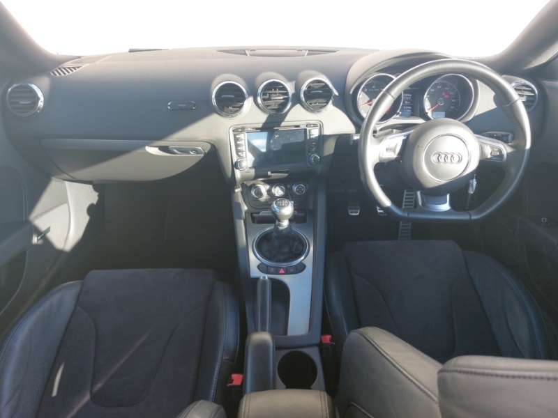 Audi TT 2.0T Fsi Sport 2011 White #3