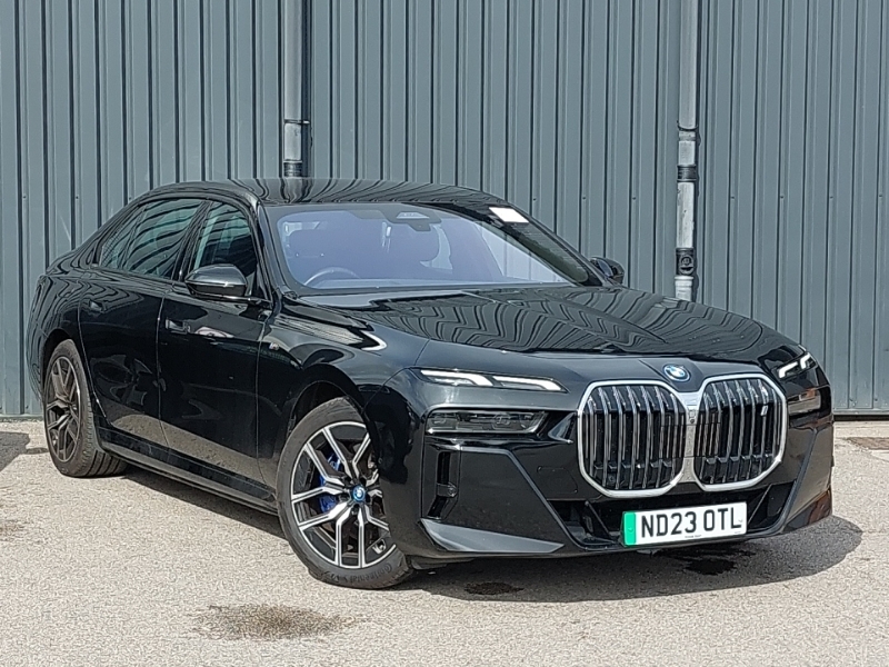 BMW i7 105.7Kwh Excellence Pro Saloon Blue #1
