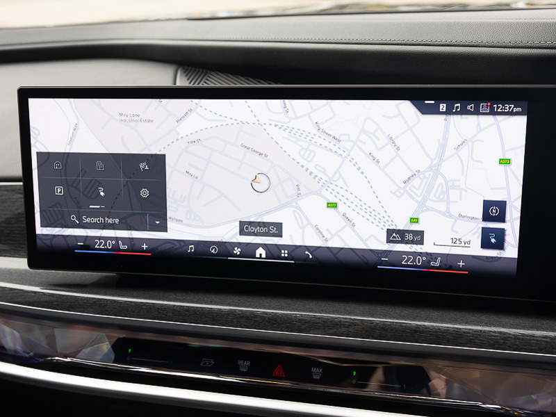 BMW i7 105.7Kwh Excellence Pro Saloon Blue #8