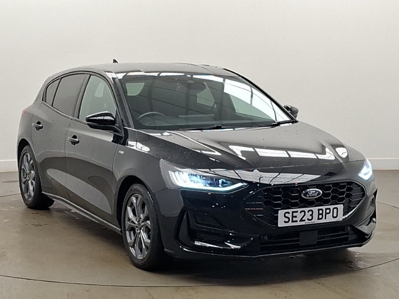 Ford Focus 1.0 Ecoboost Hybrid Mhev 155 St-line SE23BPO Black
