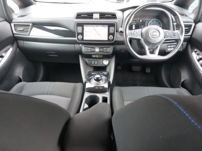 Nissan Leaf 110Kw N-connecta 39Kwh DP23VTM Blue #3