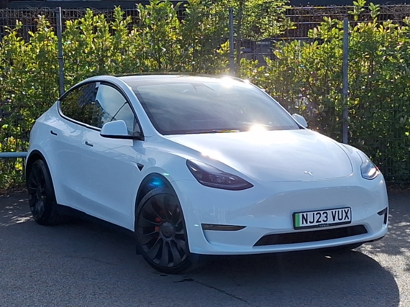 Tesla Model Y Performance Awd White