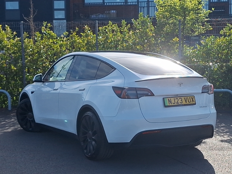 Tesla Model Y Performance Awd White #2